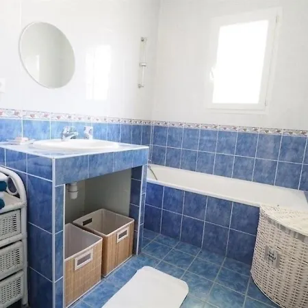 Maison Gujan-mestras, 4 Pieces, 5 Personnes - Fr-1-474-100 Villa *